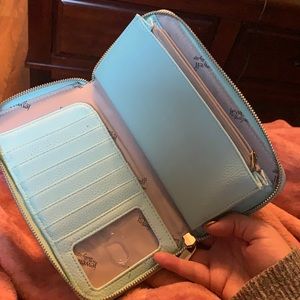 Thirty-one all about the Benjamin Wallet